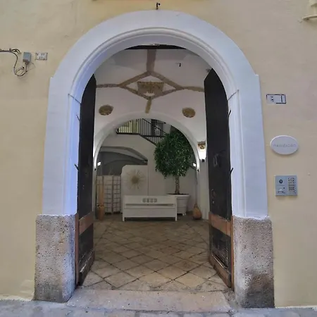 Palazzo Zacheo Frühstückspension 3*