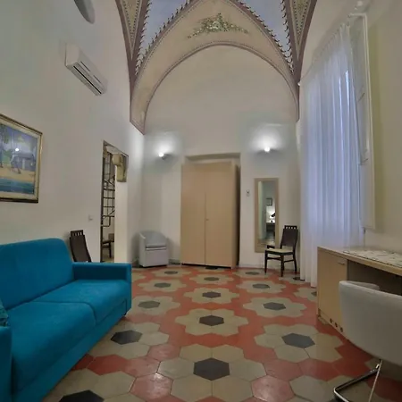 Palazzo Zacheo 3*