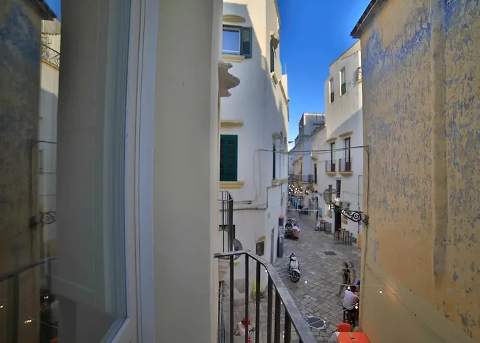 Palazzo Zacheo فندق مبيت وإفطار غالّيبولي