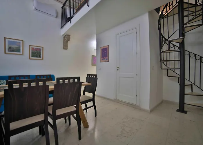 Palazzo Zacheo 3* غالّيبولي