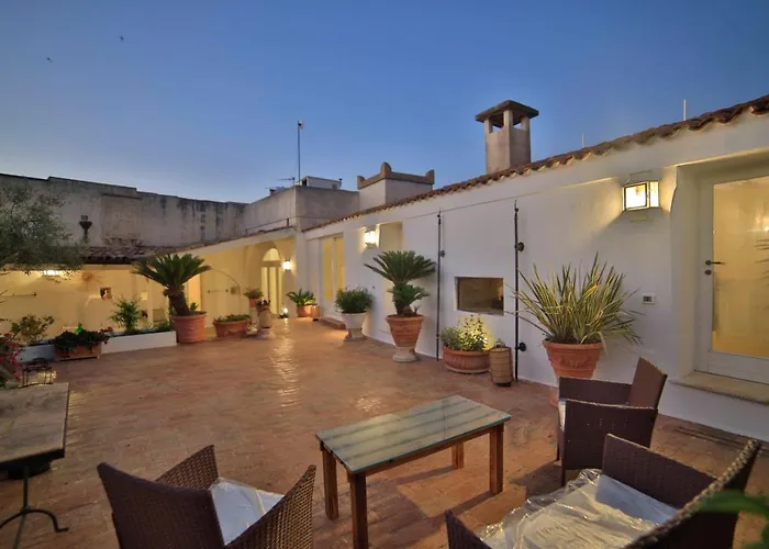 Palazzo Zacheo غالّيبولي